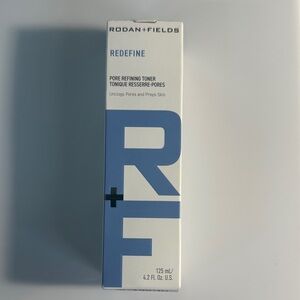 Rodan + Fields Redefine Pore Refining Toner - Blue and White
